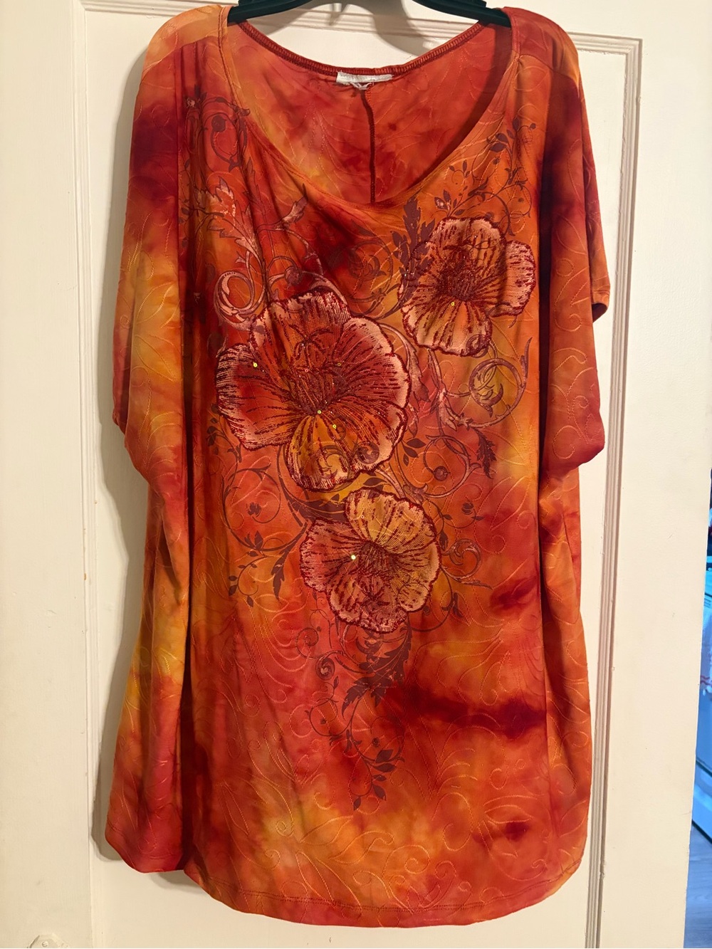 Women's Orange Floral V-Neck Tunic with Subtle Embellishment